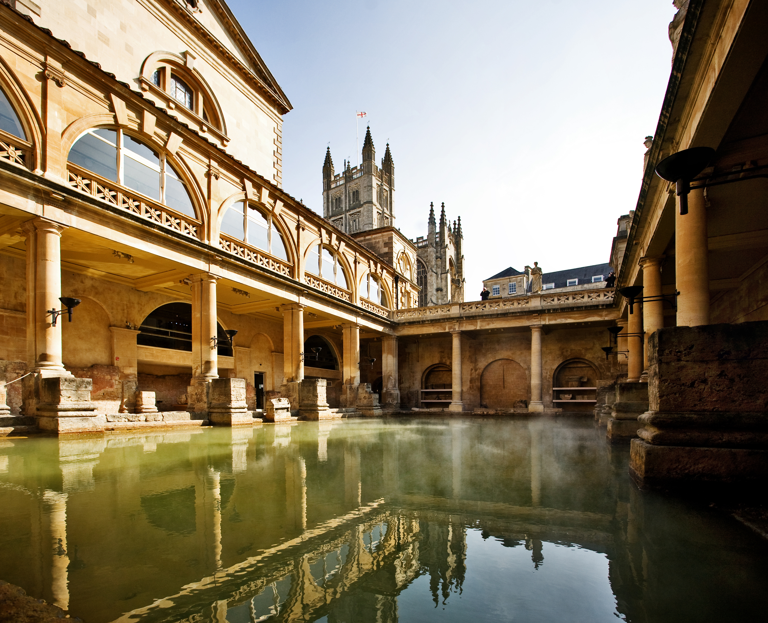 Bath, Stonehenge and Windsor tour from London 